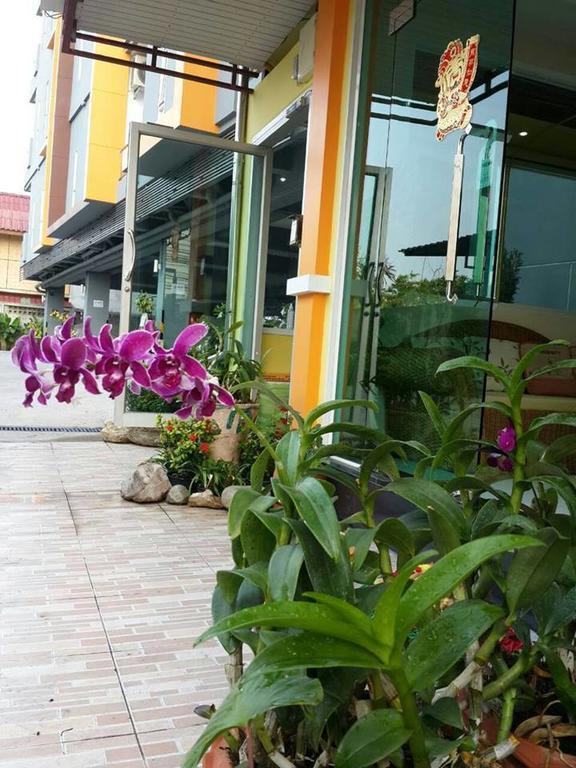 Pc Place Pattaya Extérieur photo